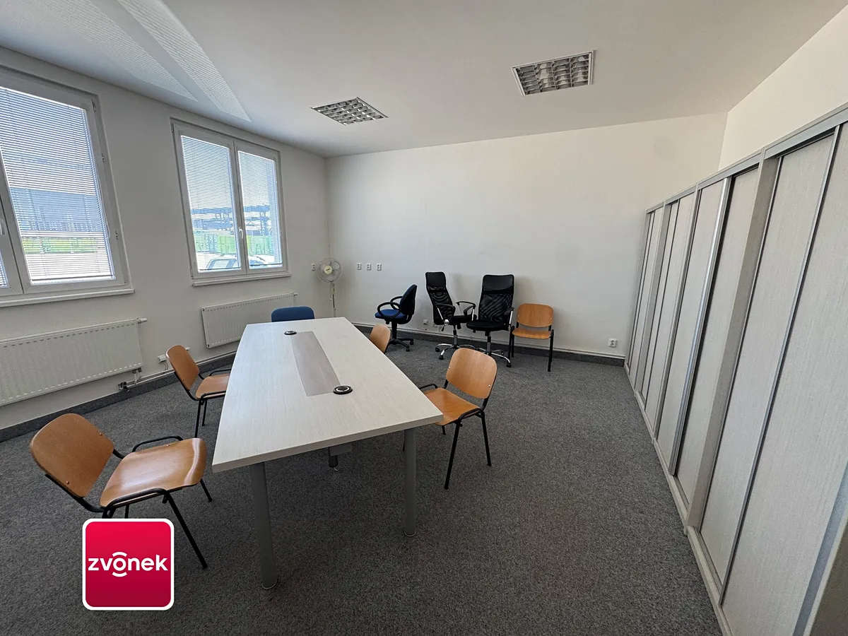 Pronájem kanceláře 134 m²